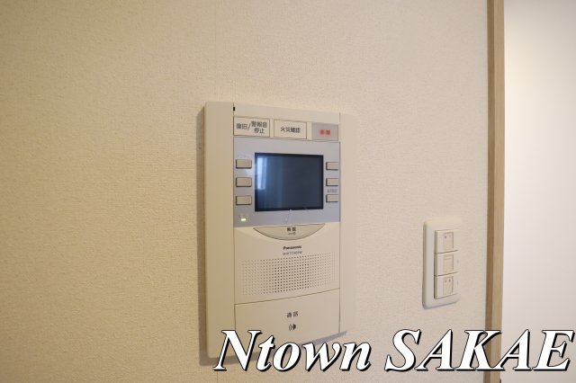 セキュリティ　モニター付きインターホンです