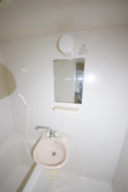 洗面設備　～朝の強い味方です～