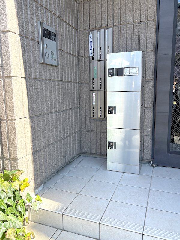 その他共有部分　オートロック・宅配ボックス付き