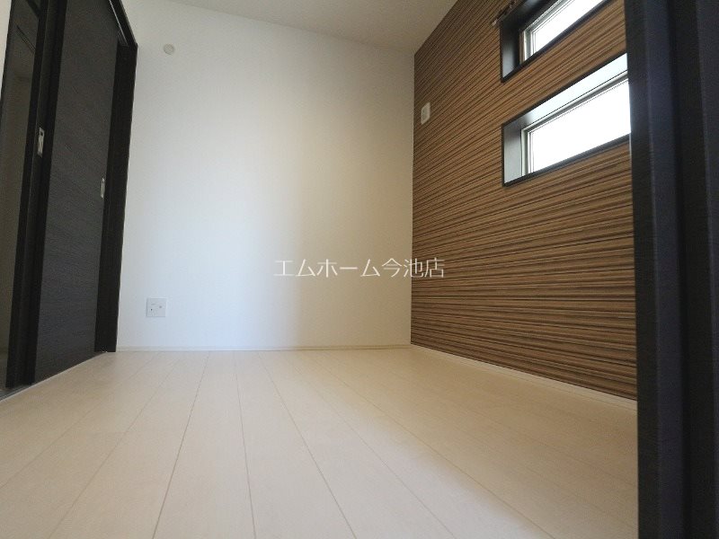 その他部屋・スペース　洋室3.6帖　エアコン付　収納スペース充実