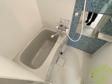 バス・シャワールーム　疲れた時はゆっくり湯船につかってみてはいかがでしょうか。