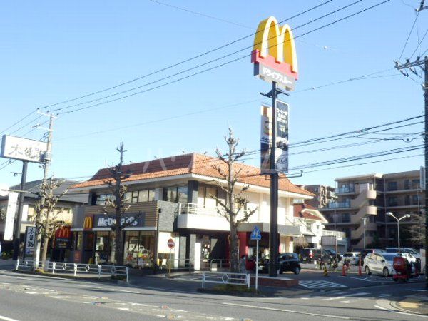 飲食店　マクドナルド 港南中央店（飲食店）まで379m