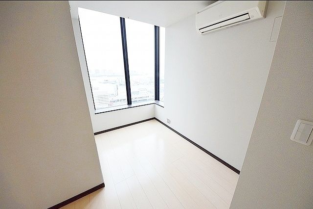 トイレ　※写真は同タイプ住戸です。