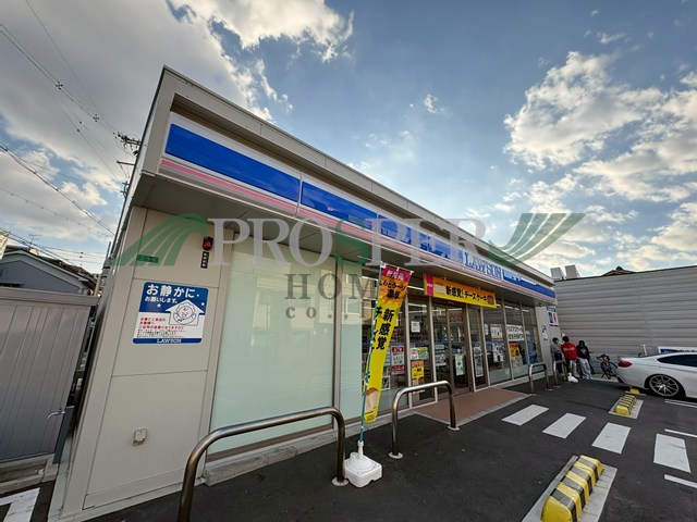 コンビニ　ローソン小路2丁目店（コンビニ）まで386m