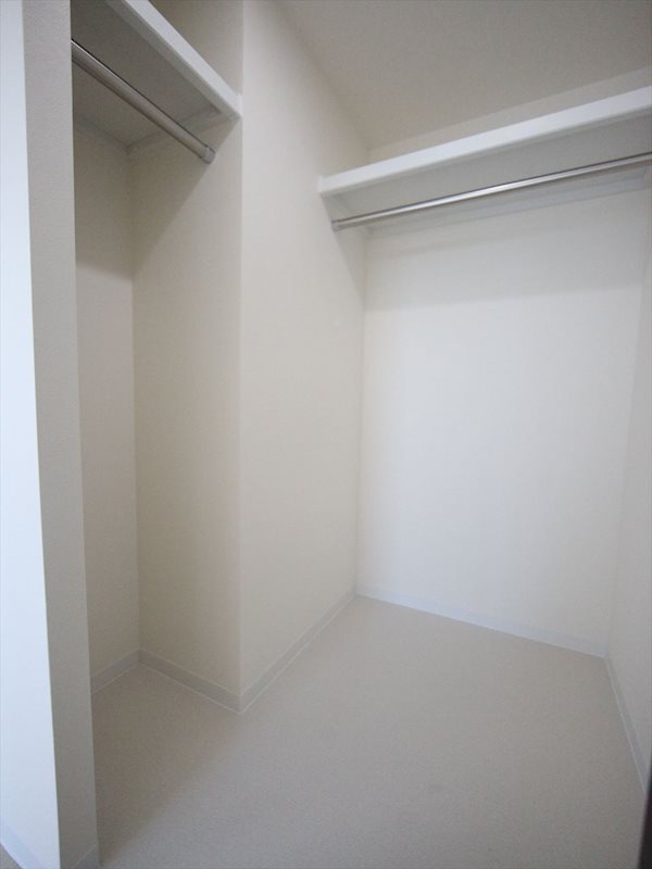 収納　ウォークインクローゼット