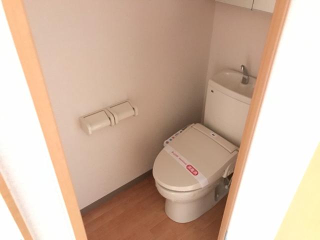 トイレ　シャワー付トイレ（イメージ）