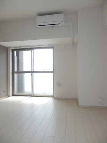 居室・リビング　ゆったりした洋室です