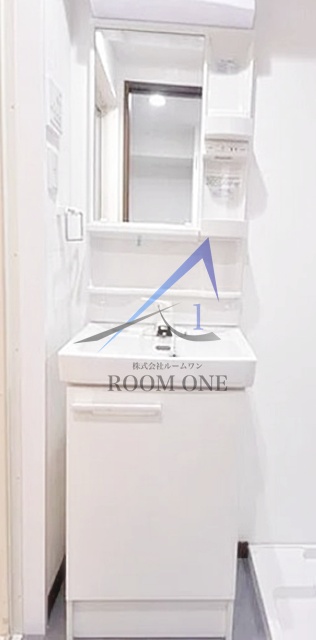 洗面設備　洗面台です。