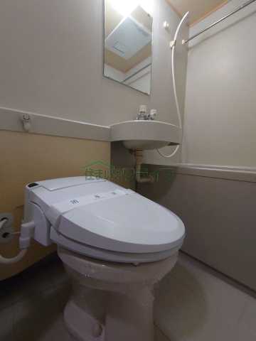 トイレ　メインステージ御茶ノ水 205