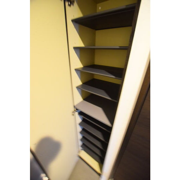 セキュリティ　シューズクローゼット付きです。