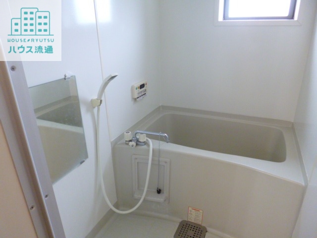 バス・シャワールーム　※別号室※