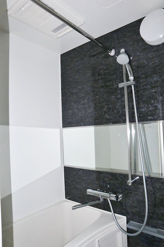 バス・シャワールーム　日々の疲れを癒すお風呂です♪