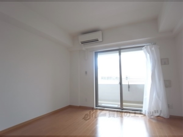 居室・リビング　居室