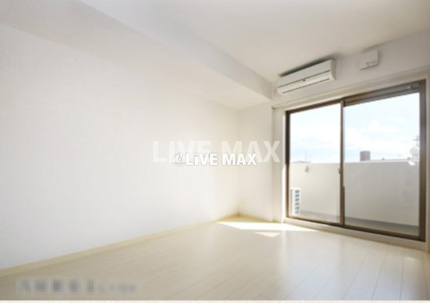 居室・リビング　※反転タイプ