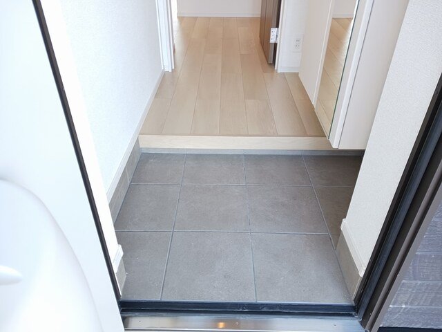 玄関　落ち着いた玄関です