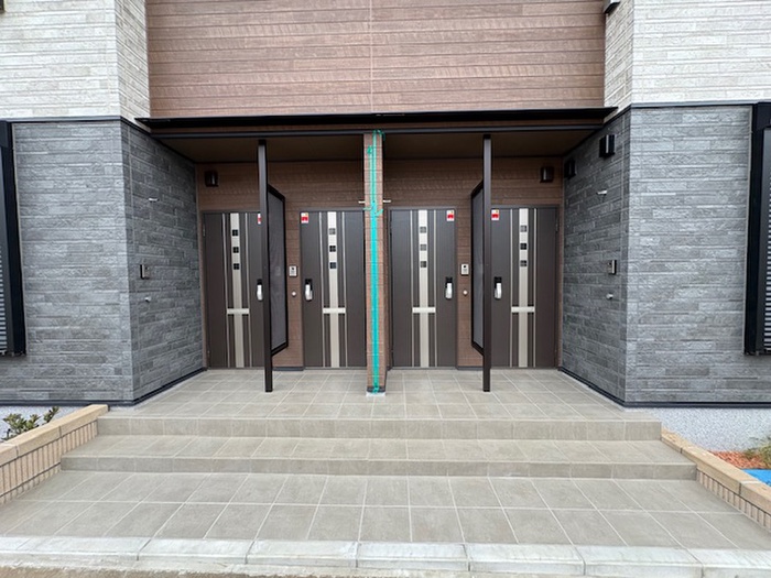 建物外観　建築中