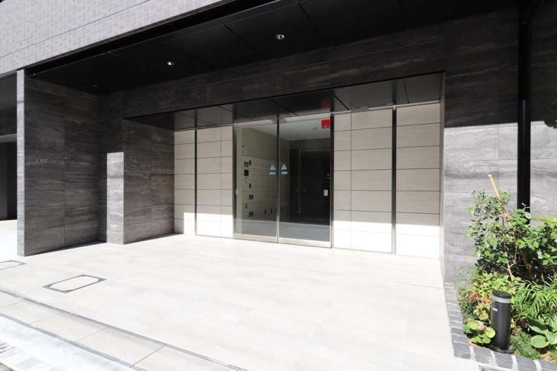 エントランス　エントランス