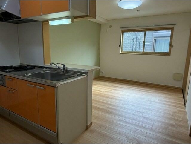 居室・リビング　使いやすい形の為、レイアウトを楽しめます♪