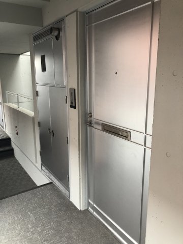 バルコニー　陽当たり良好なバルコニーです