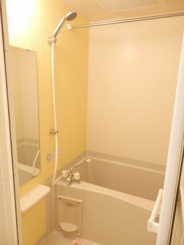 バス・シャワールーム　日々の暮らしに欠かせないお風呂です