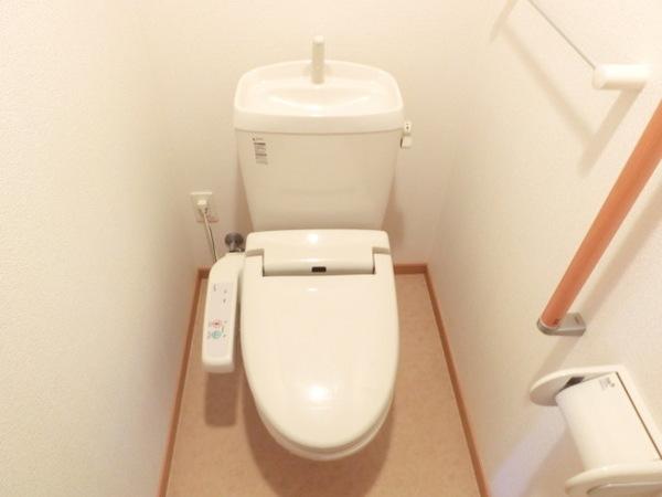 トイレ　ウォシュレット！