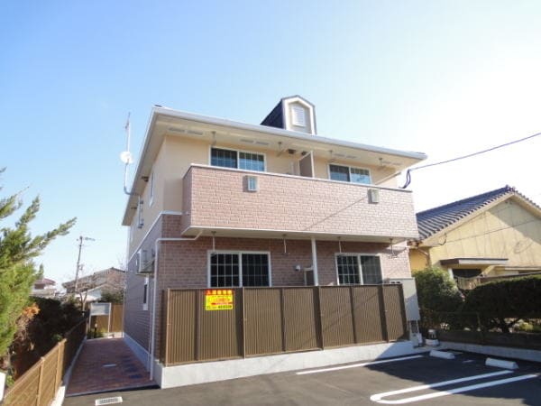 建物外観　見た目もおしゃれな外観★