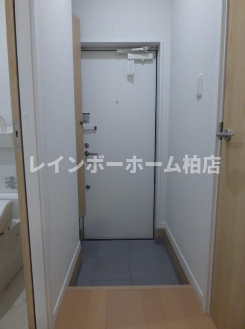 玄関　シンプルで使いやすい玄関です