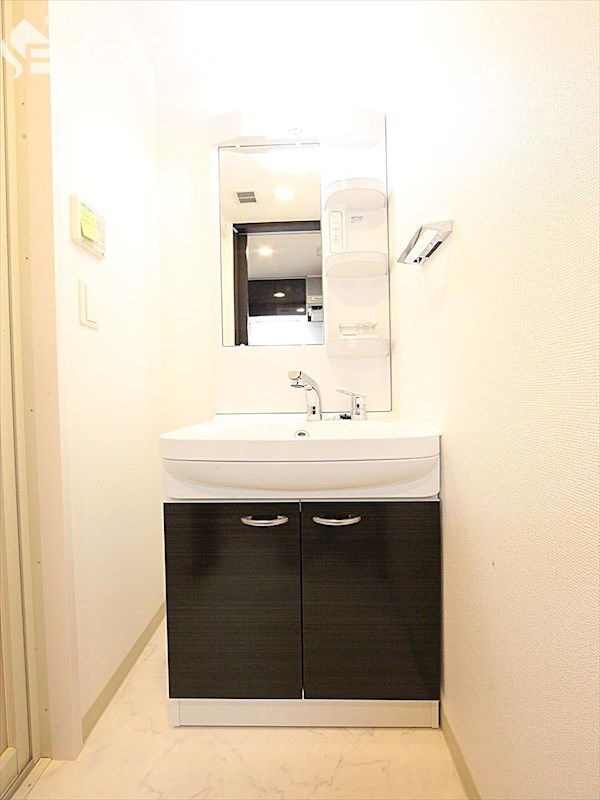 洗面設備　洗面所