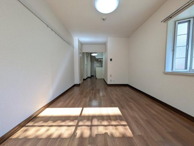 居室・リビング　?