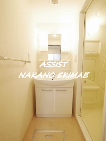 洗面設備　反転タイプ：参考写真