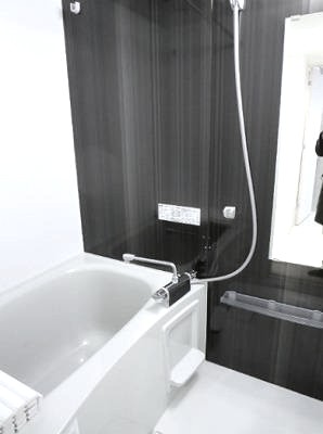 バス・シャワールーム　風呂