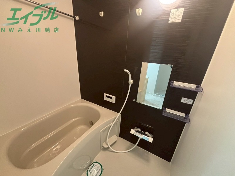 バス・シャワールーム　同型参考写真