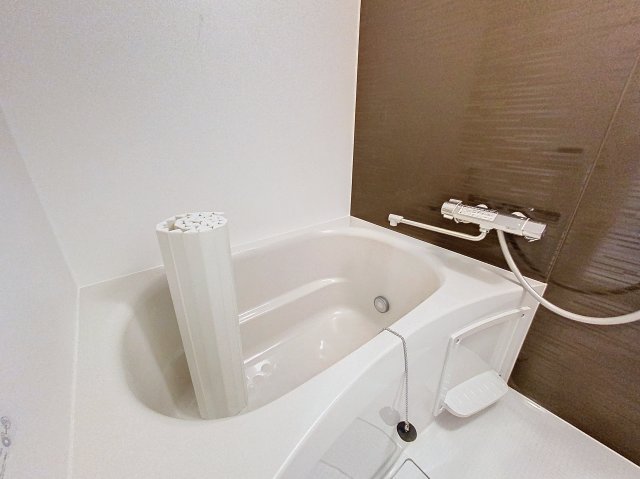 バス・シャワールーム　バスルーム