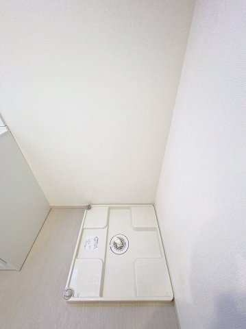 その他設備　防水パン付き付き洗濯機置場