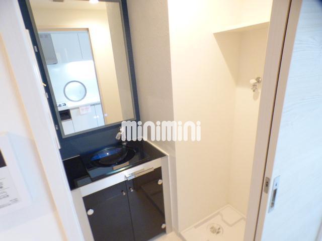 洗面設備　おしゃれな洗面台