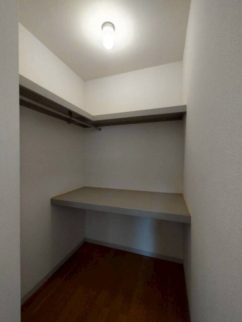 収納　ウォークインクローゼット１Ｆ