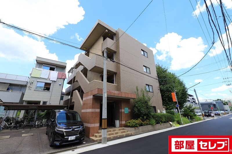 建物外観　駅近の物件です