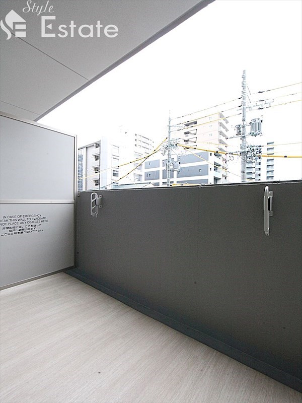 バルコニー　バルコニー