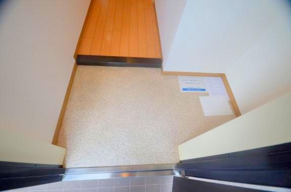 玄関　シンプルで使いやすい玄関です