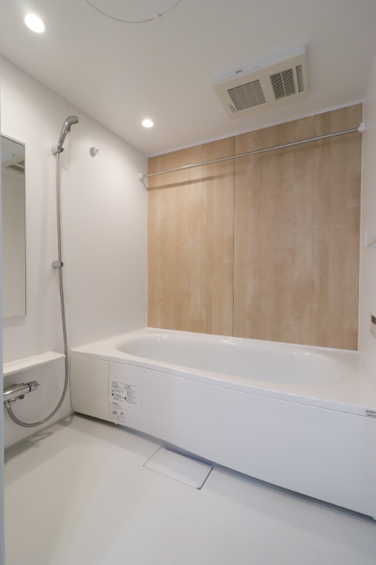 バス・シャワールーム　図面と現状に相違がある場合には現状を優先