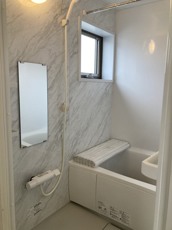 バス・シャワールーム　日々の疲れを癒すお風呂です♪