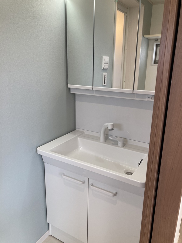 洗面設備　忙しい朝には欠かせない洗面所です♪