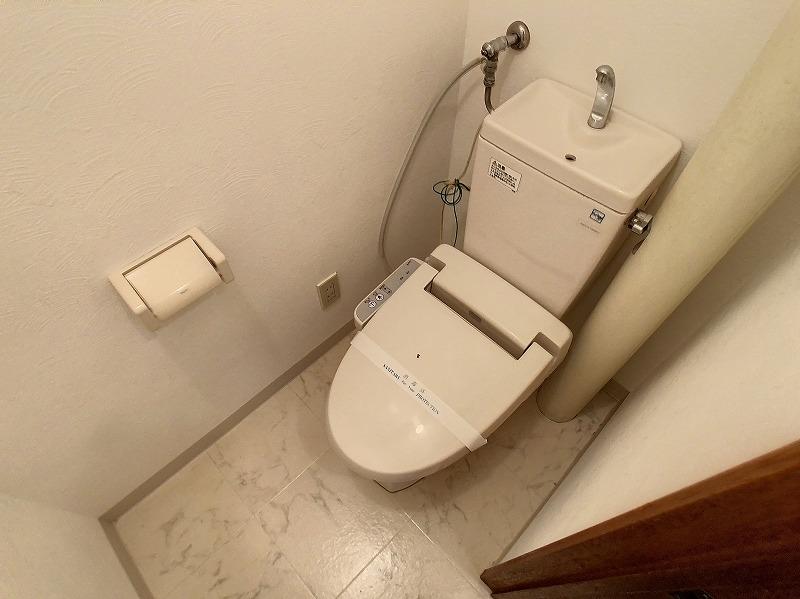 トイレ　トイレ