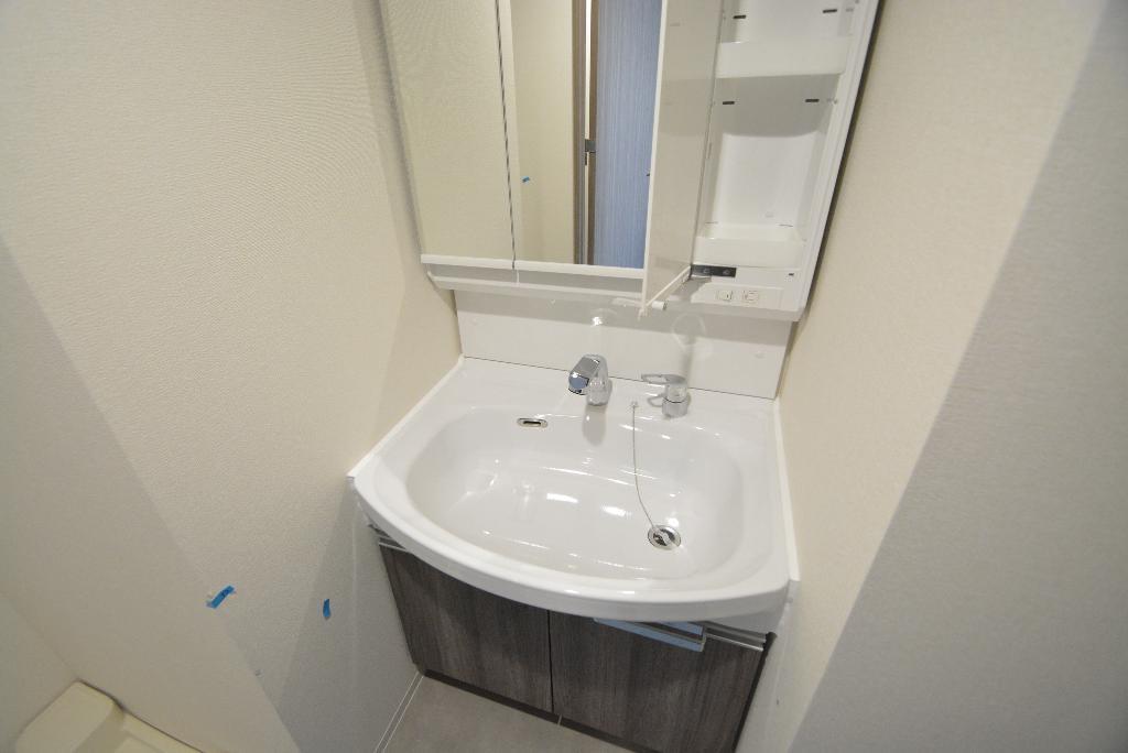 洗面設備　洗髪洗面化粧台