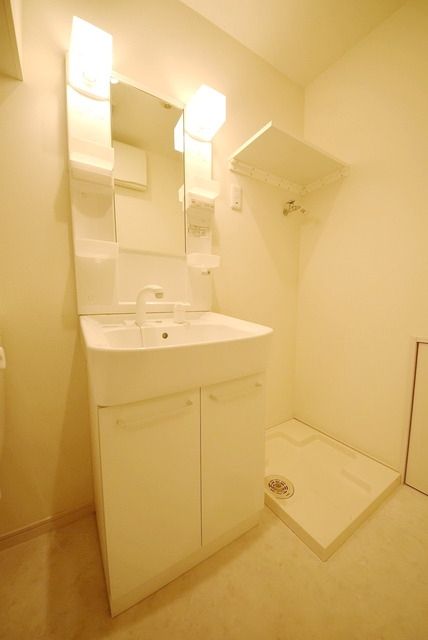 洗面設備　別号室仕様写真