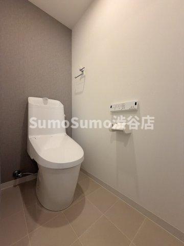 トイレ　トイレもきれいです