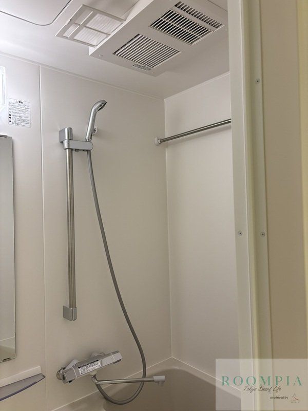 バス・シャワールーム　バス