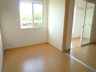 居室・リビング　写真は104号室