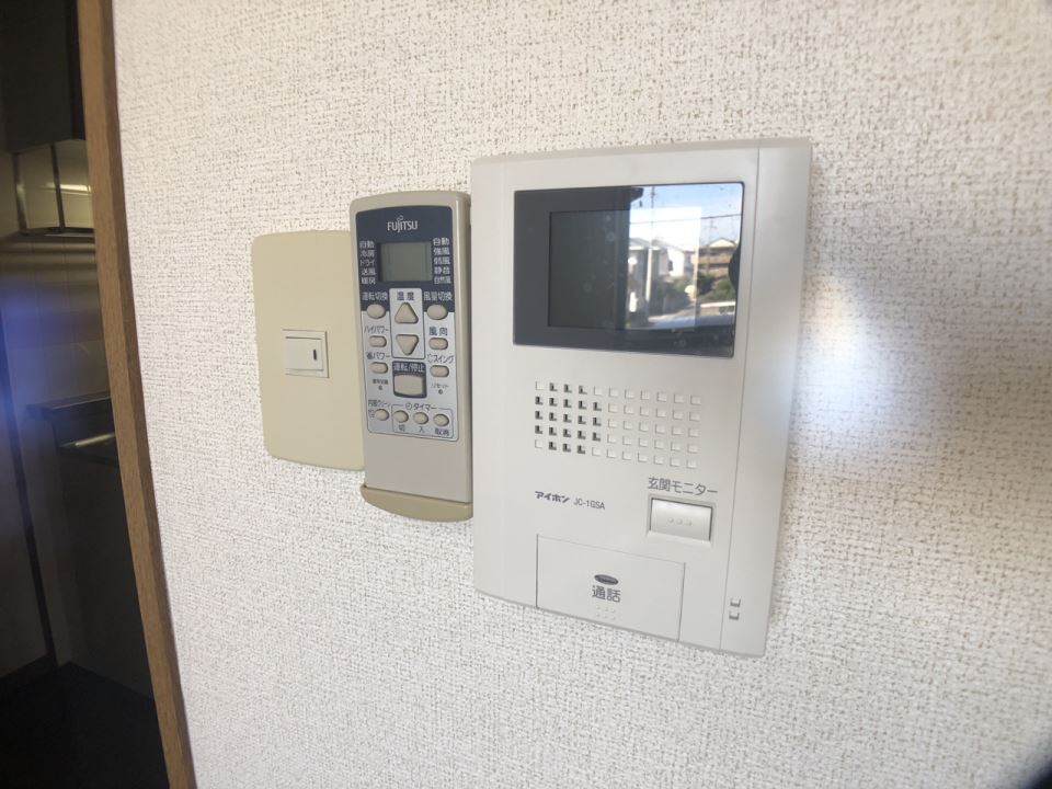 セキュリティ　ＴＶモニター付インターホンです