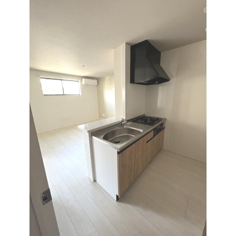 居室・リビング　同型参照